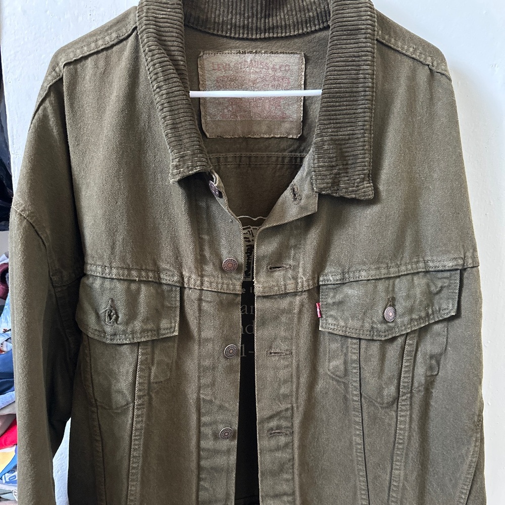Rare LEVI trucker jacket